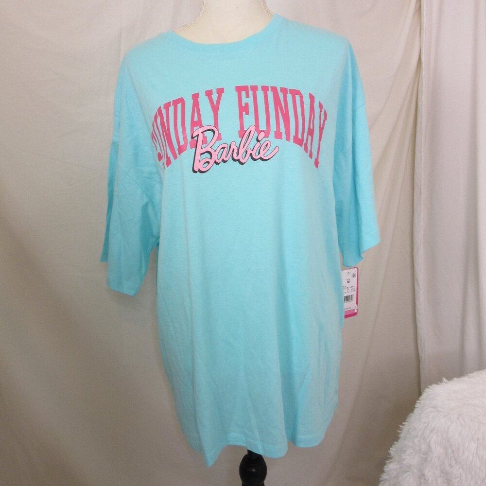 Barbie Sunday Funday Aqua Blue Loose Fit Short Sleeve T Shirt Size Medium